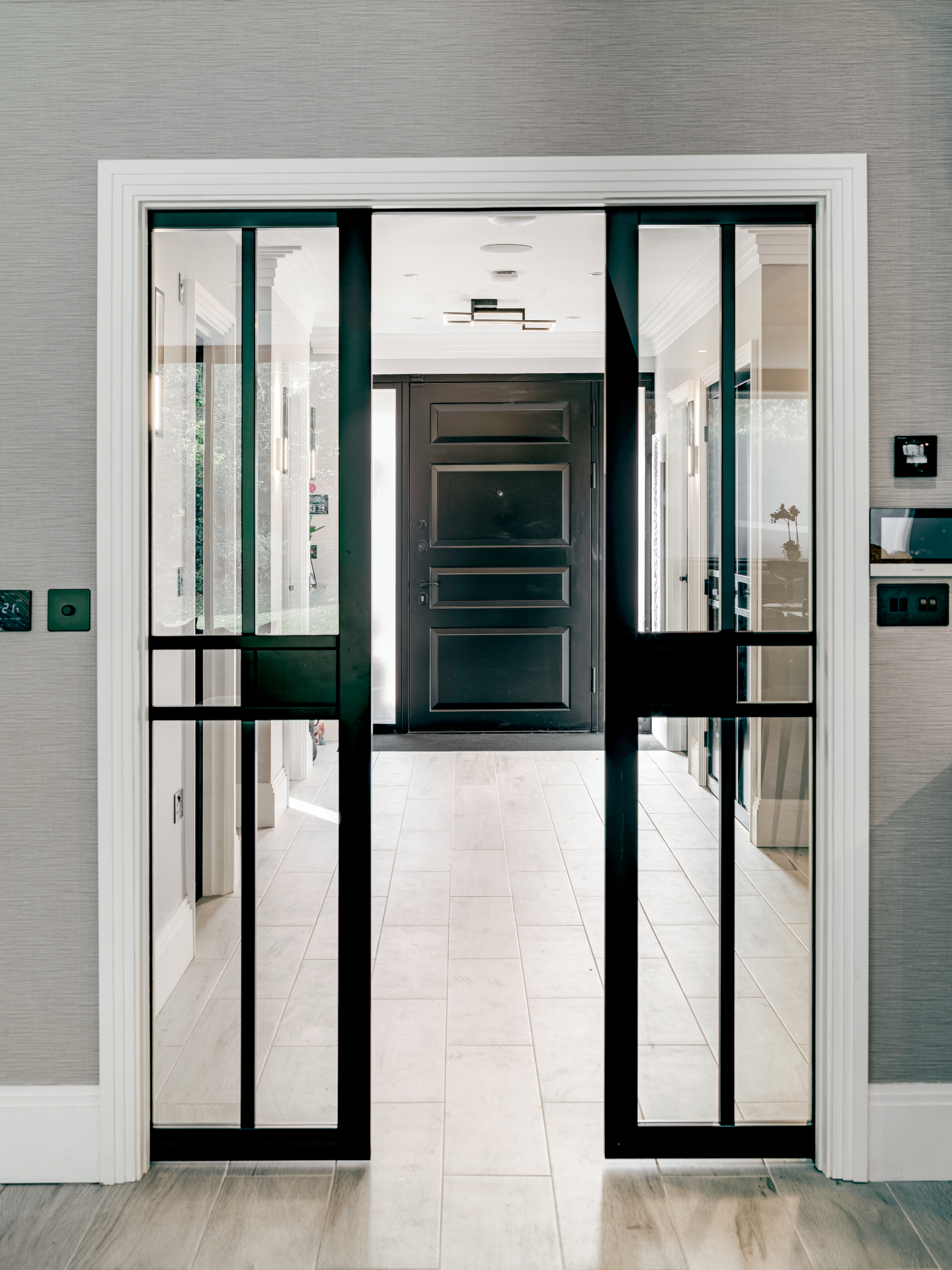 Entrance hall & internal glazing